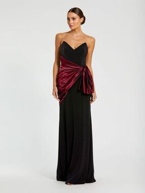 Mac Duggal Size 12 Black Pleated Drape Velvet Trumpet Gown Maxi Dress
